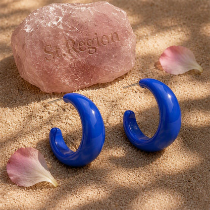 Dark Blue and Silver-Plated Huggie Earrings, silver huggie earrings, elegant gift for her, detail close-up