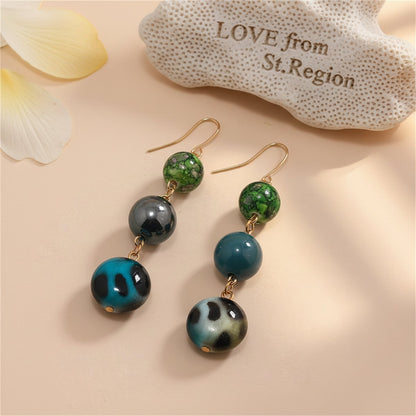 Quartz and 18K Gold-Plated Beaded Drop Earrings, gold drop earrings for women, dainty minimalist design, lifestyle look