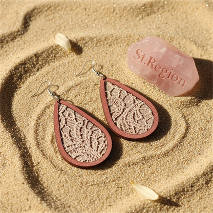 Beige and Red Lace-Textured Teardrop Earrings, drop earrings for women, elegant gift for her, detail close-up