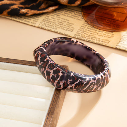 Gray Leopard Print Irregular Resin Bangle, bangle bracelet, dainty minimalist design, side view