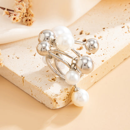 Pearl and Silvertone Ball Cluster Bypass Ring, dainty minimalist design, detail close-up