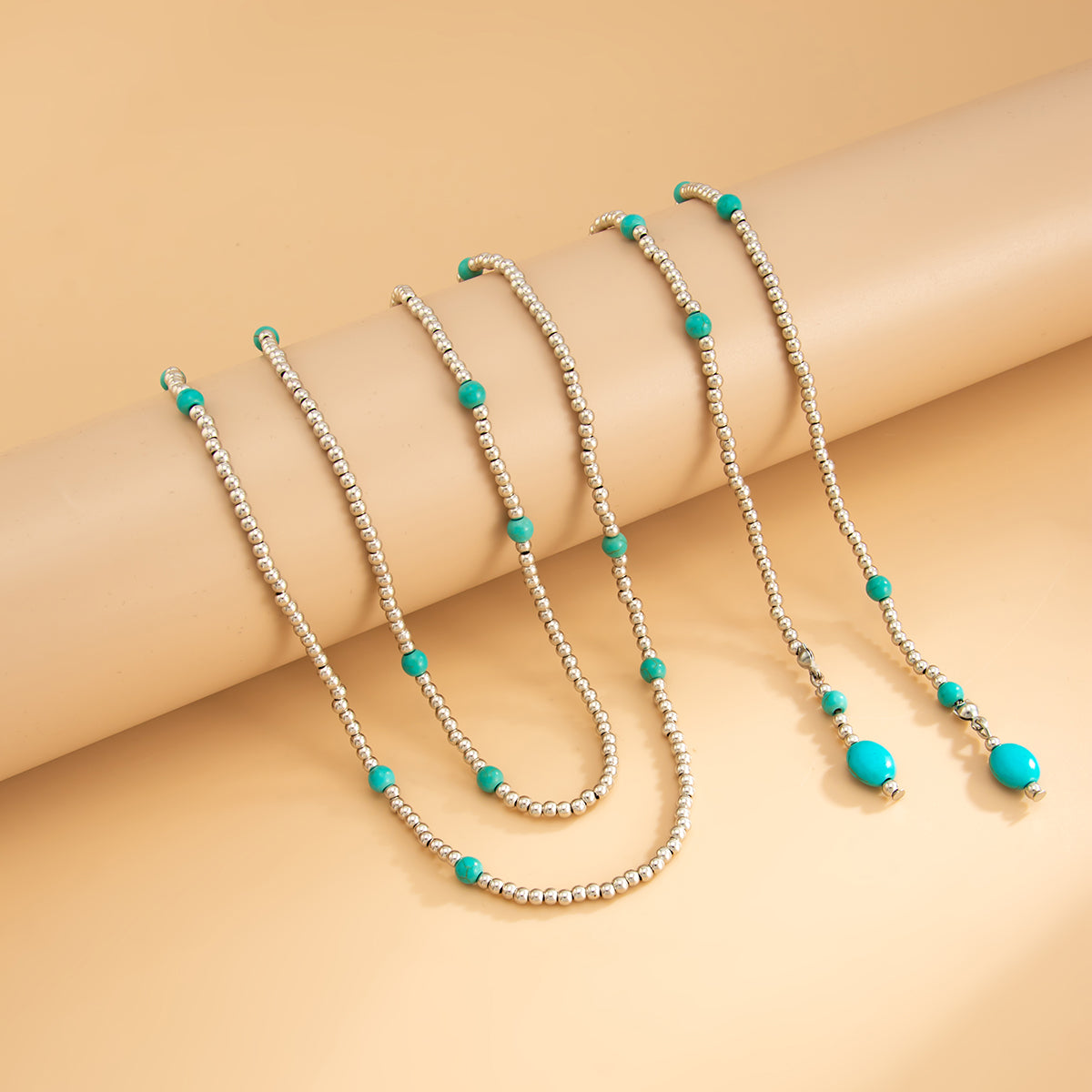 Turqouise and Silvertone Beaded Chain Necklace, dainty minimalist design, detail close-up