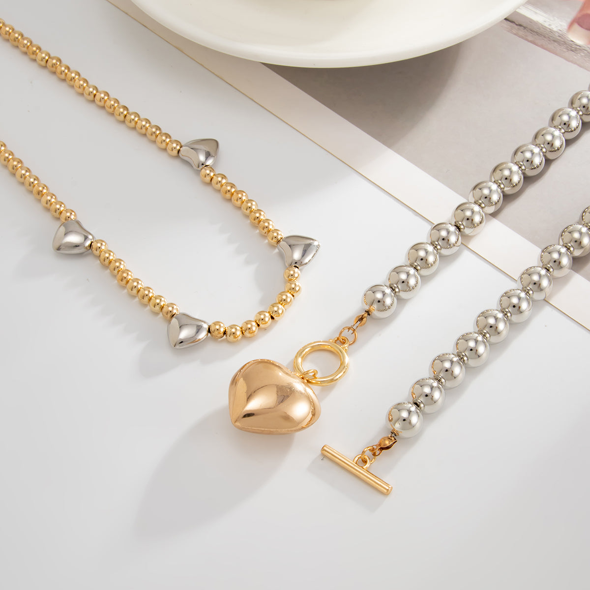 Two Tone Beads Chain Heart Pendant Necklace Set, pendant necklace for women, elegant gift for her, detail close-up