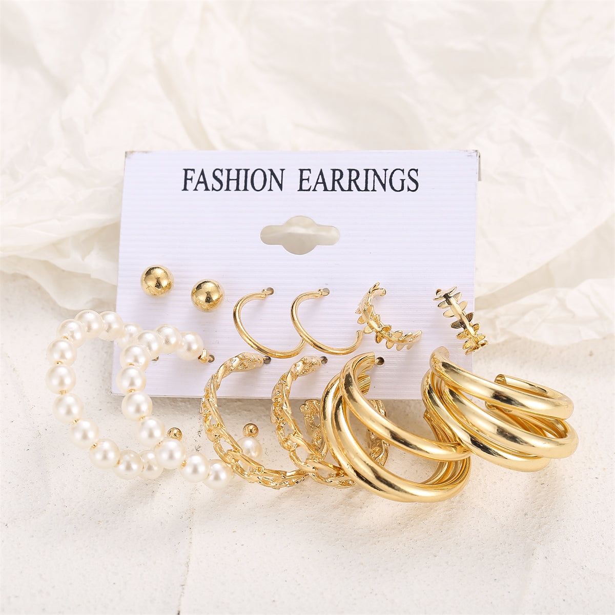 Pearl and 18K Gold-Plated Hoop Earring Set, gold stud earrings for women, elegant gift for her, detail close-up