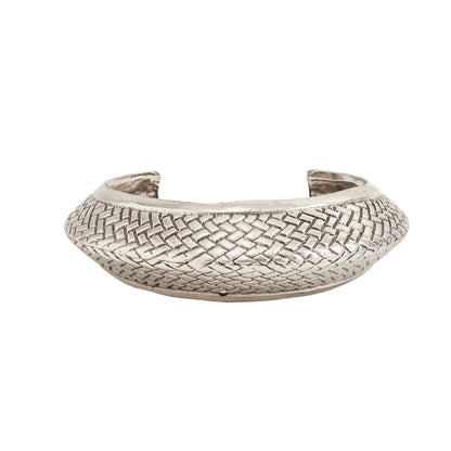 Silvertone Textured Snake Cuff, silver bracelet for women, vintage-inspired design, front view