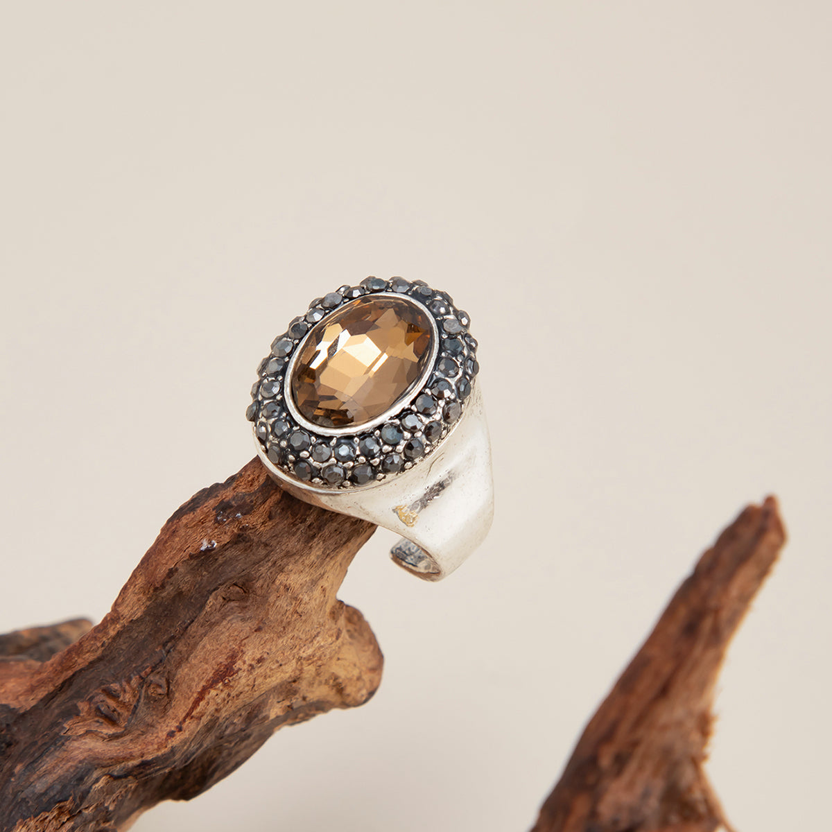 Champagne Crystal and Cubic Zirconia Silvertone Oval Hola Open Ring, vintage-inspired design, side view