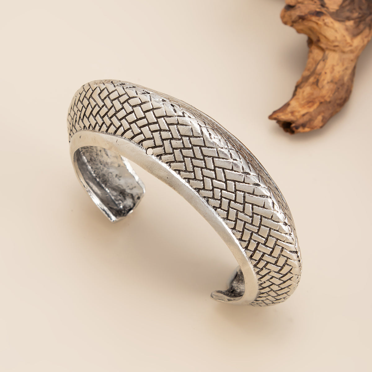 Silvertone Textured Snake Cuff, silver bracelet for women, vintage-inspired design, lifestyle look
