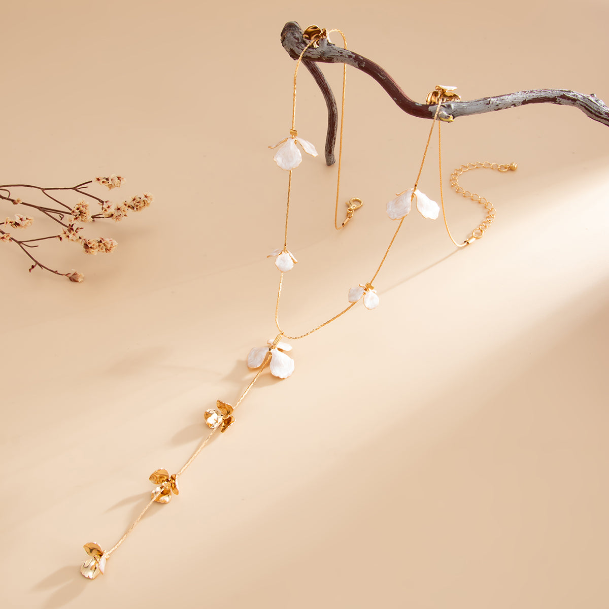 Enamel and Goldtone Flower Y-Necklace, vintage-inspired design, side view