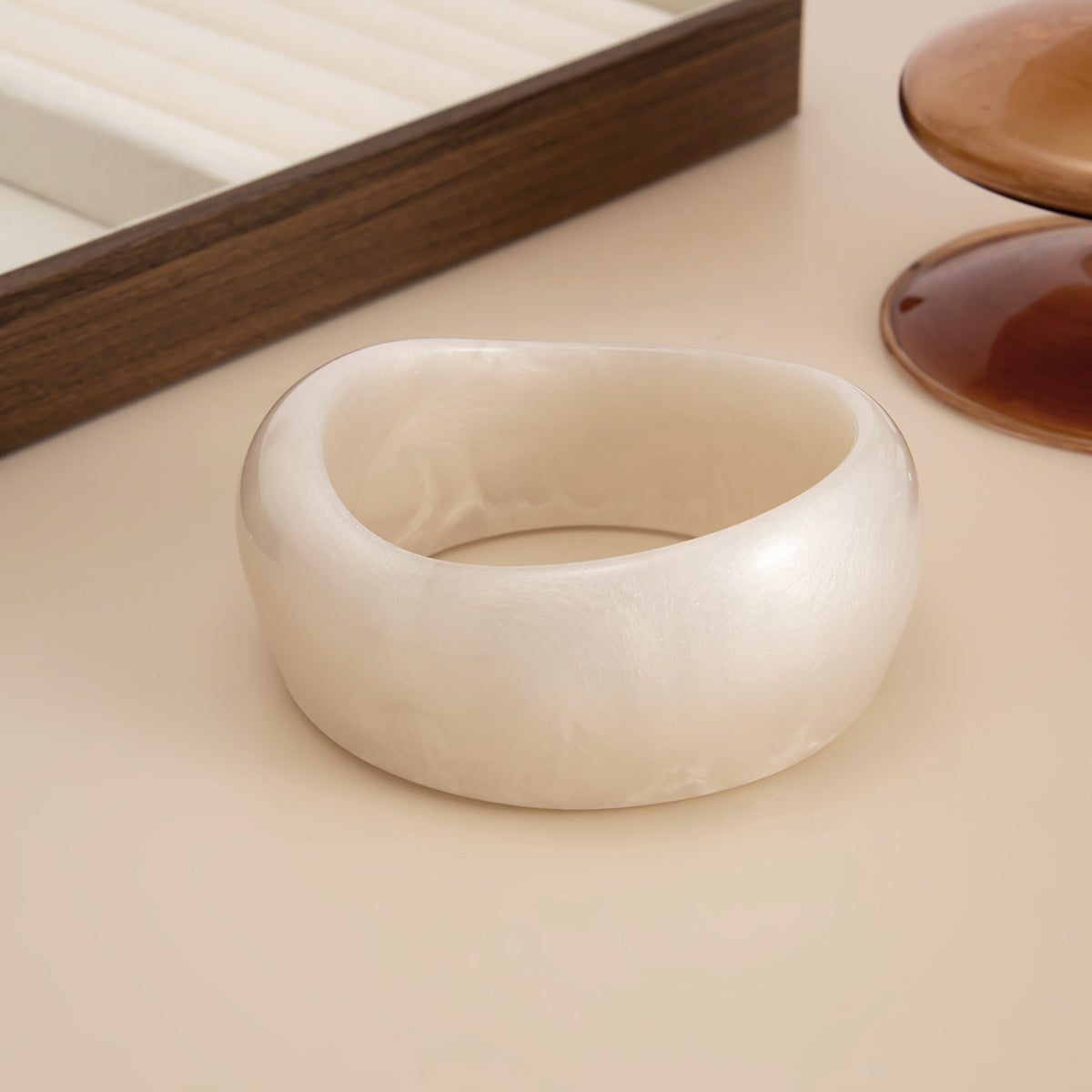 Cream Resin Uneven Bangle, bangle bracelet, dainty minimalist design, detail close-up