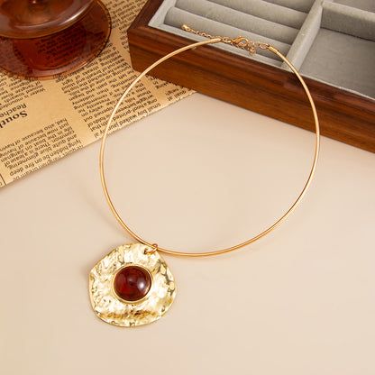 Red Resin and Goldtone Hammered Round Pendant Choker, everyday style, side view