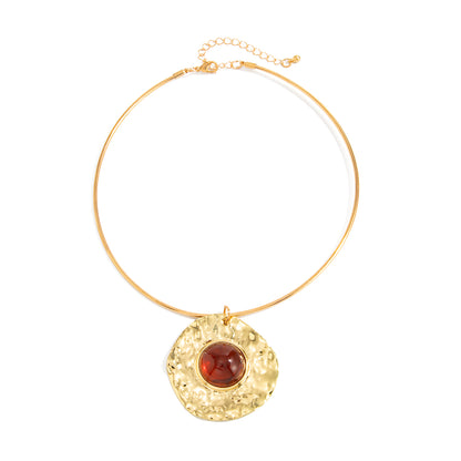 Red Resin and Goldtone Hammered Round Pendant Choker, everyday style, front view