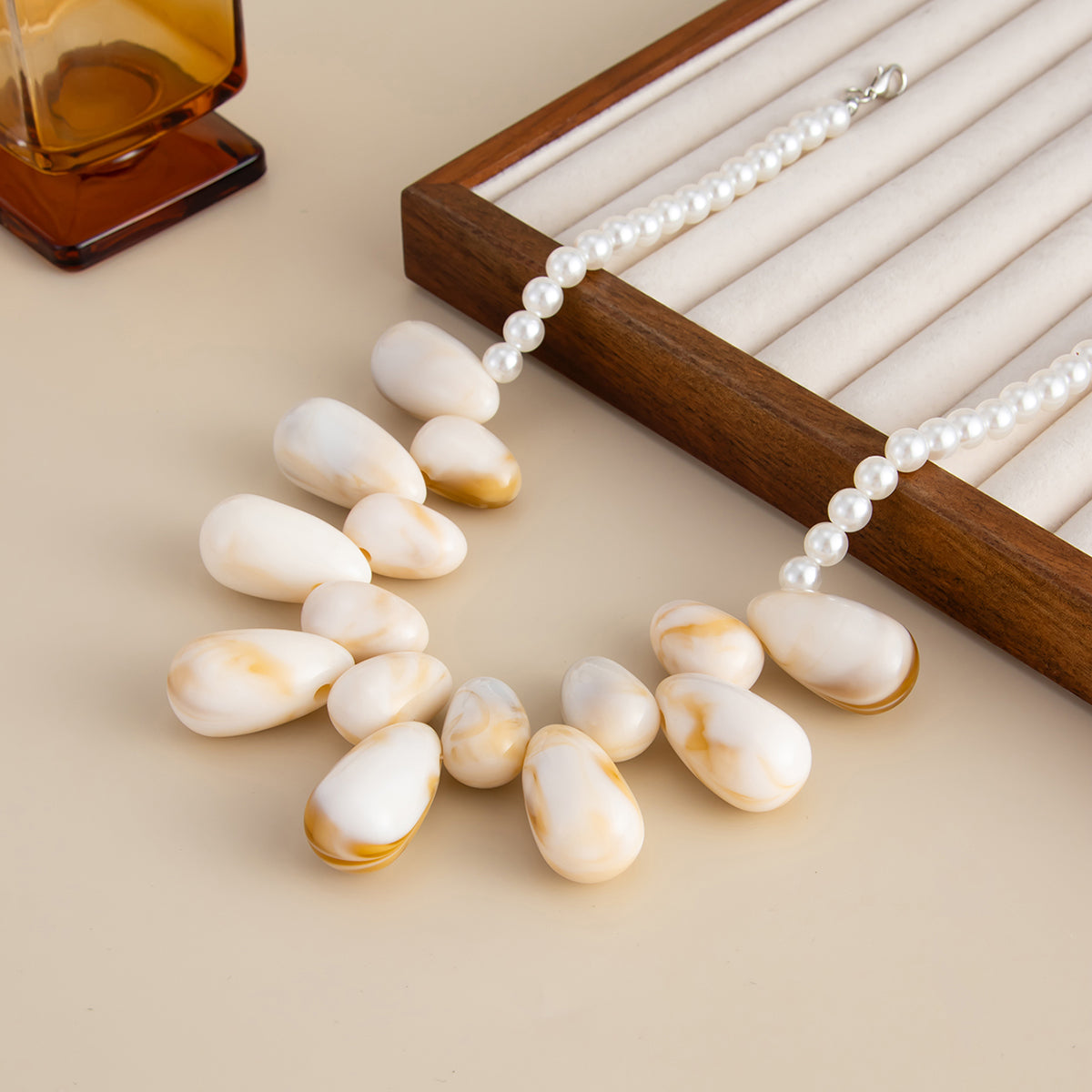 Beige Resin and Pearl Silvertone Drops Collar Necklace, dainty minimalist design, side view