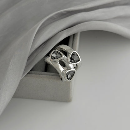 Gray Crystal and Silvertone Triangle Cluster Layered Open Ring, vintage-inspired design, side view