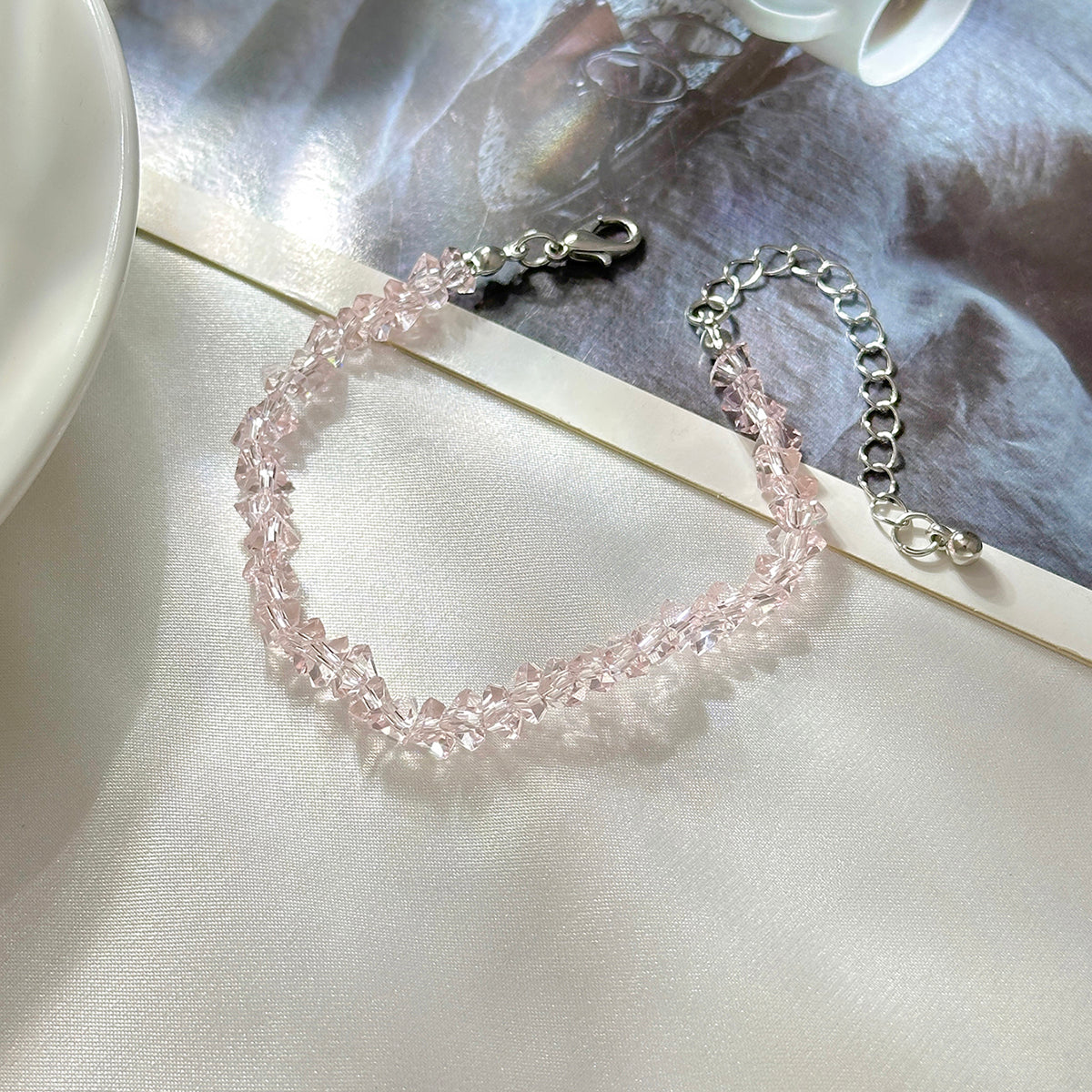 Pink Resin and Silvertone Irregular Beads Link Bracelet, silver bracelet for women, botanical inspired, detail close-up