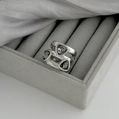 Gray Crystal and Silvertone Triangle Cluster Layered Open Ring, vintage-inspired design, detail close-up