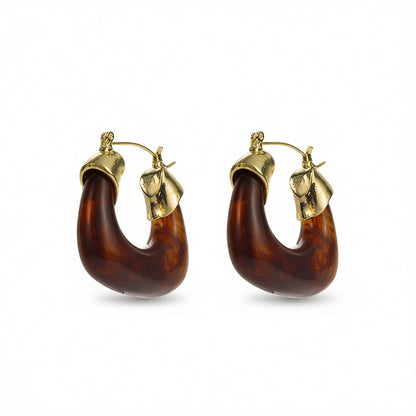 Amber Resin and 18K Gold-Plated U-Shape Huggie Earring, gold huggie earrings, botanical inspired, side view
