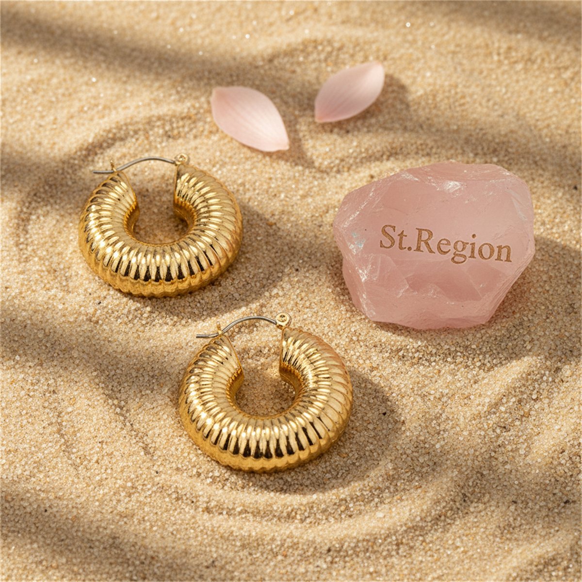 18K Gold-Plated Shell Huggie Earrings, gold stud earrings for women, vintage-inspired design, detail close-up