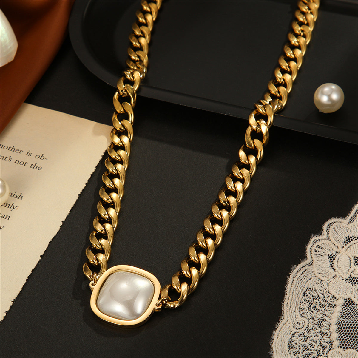 Pearl and 18K Gold-Plated Curb Chain Pendant Necklace, gold pendant necklace for women, botanical inspired, side view