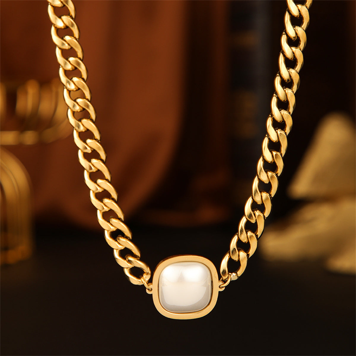 Pearl and 18K Gold-Plated Curb Chain Pendant Necklace, gold pendant necklace for women, botanical inspired, styled look