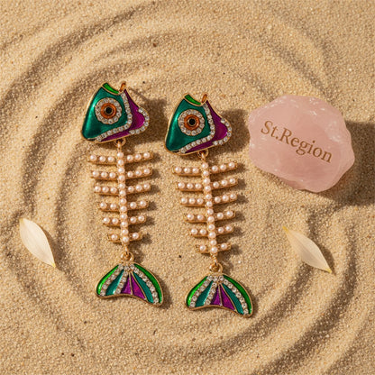 Pearl and Cubic Zirconia Enamel 18K Gold-Plated Fishbone Drop Earrings, gold drop earrings for women, detail close-up