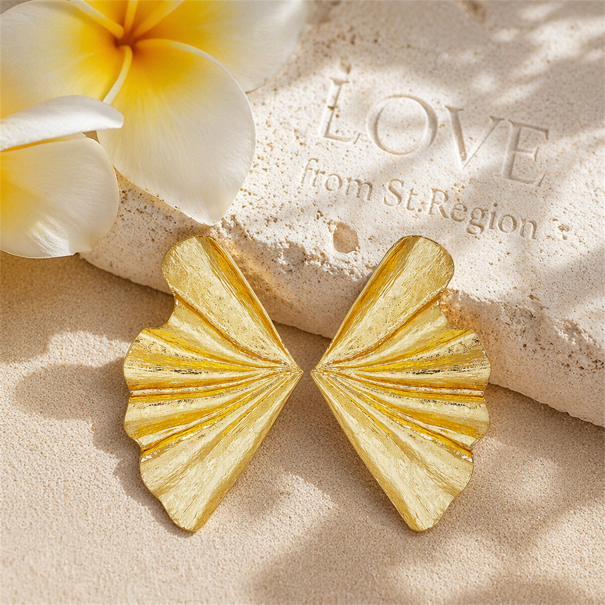 18K Gold-Plated Fan Stud Earring