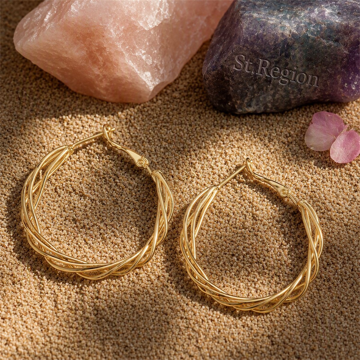 18K Gold-Plated Abstract Nest Hoop Earrings, gold hoop earrings for women, elegant gift for her, detail close-up