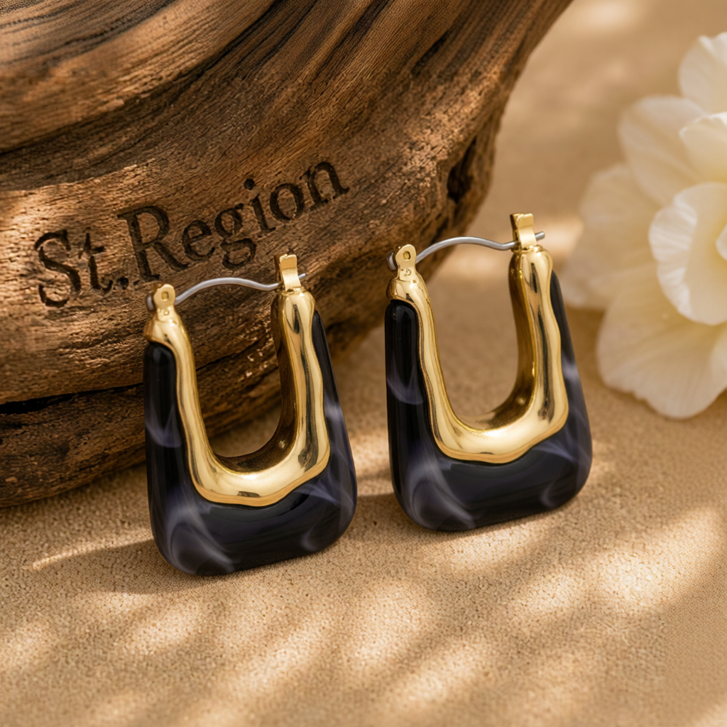 Dark Gray Resin & 18K Gold-Plated U-Shape Huggie Earring