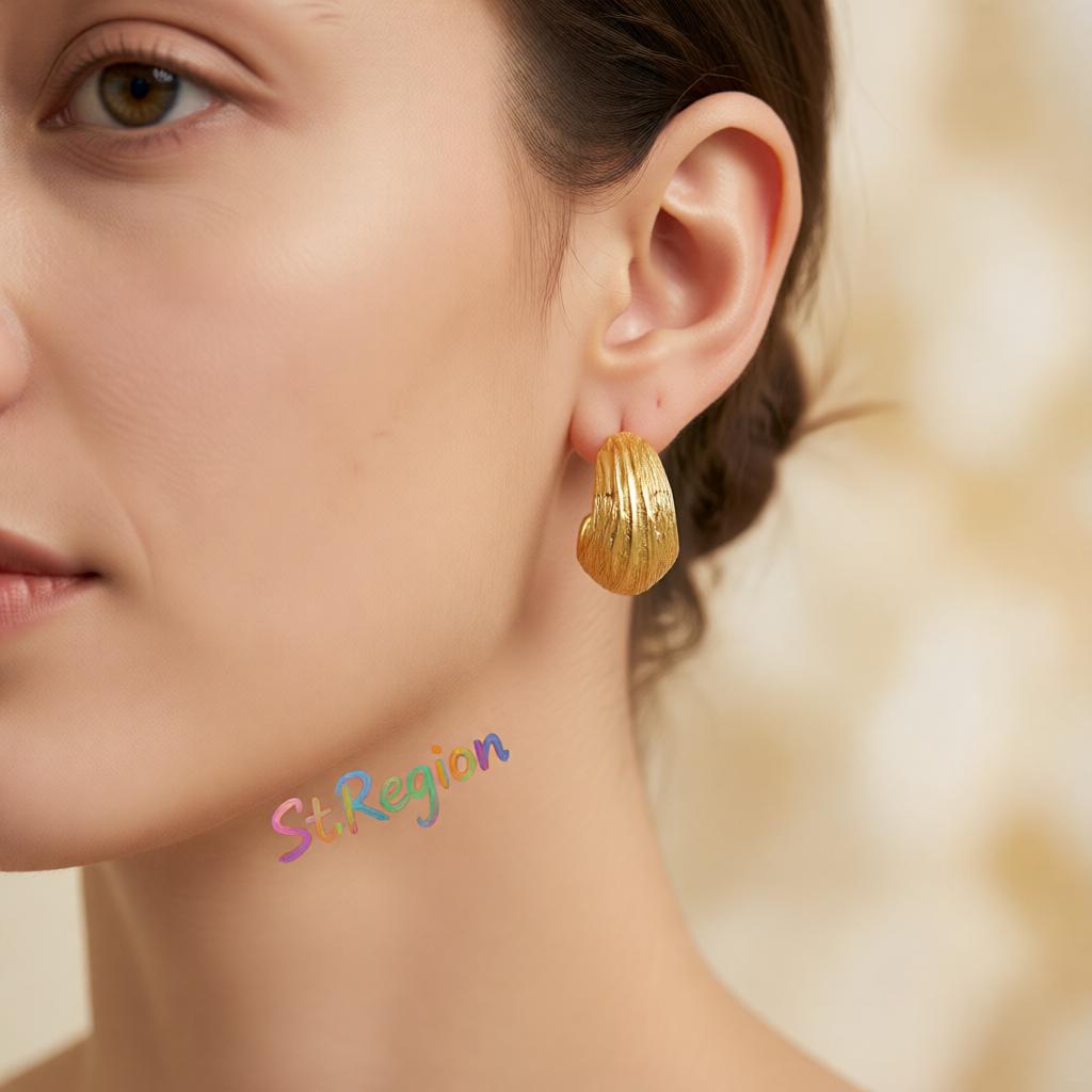 18K Gold-Plated C-Shape Huggie Earrings, gold huggie earrings, botanical inspired, styled look