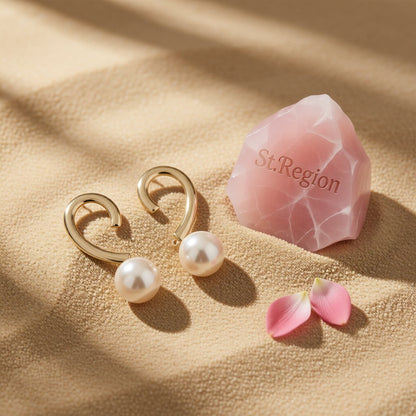 Pearl and 18K Gold-Plated Heart Drop Earrings, gold drop earrings for women, elegant gift for her, detail close-up