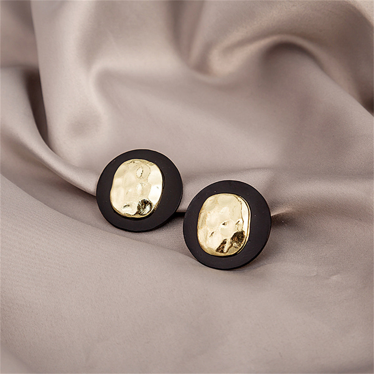 Black Enamel and 18K Gold-Plated Hammered Round Stud Earrings, gold stud earrings for women, detail close-up