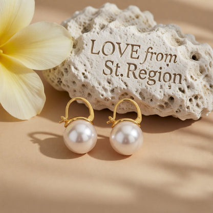 Pearl and 18K Gold-Plated Huggie Earrings, gold huggie earrings, elegant gift for her, lifestyle look