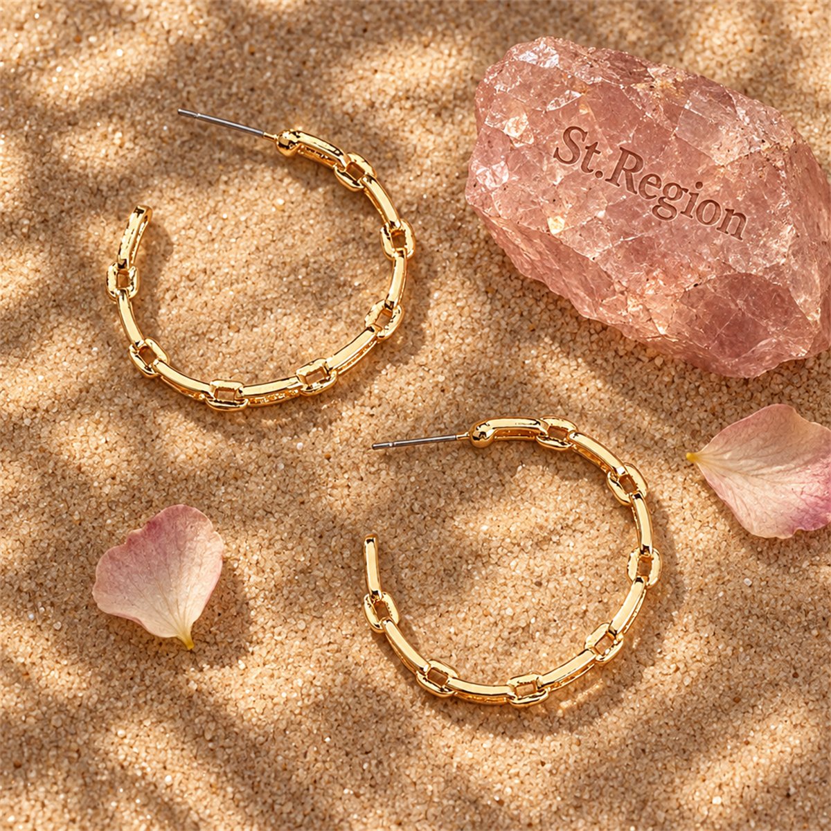 18K Gold-Plated Chain Hoop Earrings, gold hoop earrings for women, botanical inspired, detail close-up