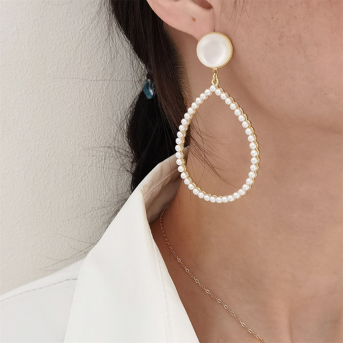 Quartz and Pearl 18K Gold-Plated Open Teardrop Earrings, gold drop earrings for women, everyday style, detail close-up