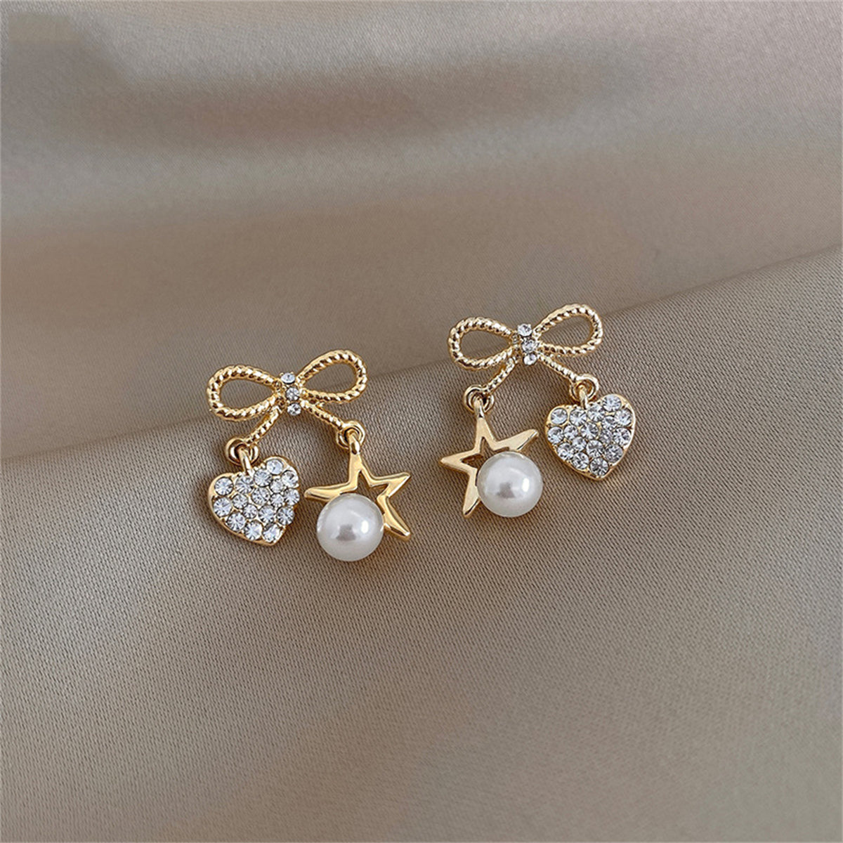 Cubic Zirconia and Pearl 18K Gold-Plated Bow Heart Star Drop Earrings, gold drop earrings for women, detail close-up