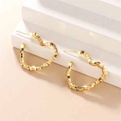 18K Gold-Plated Heart Hoop Earrings, gold drop earrings for women, everyday style, detail close-up