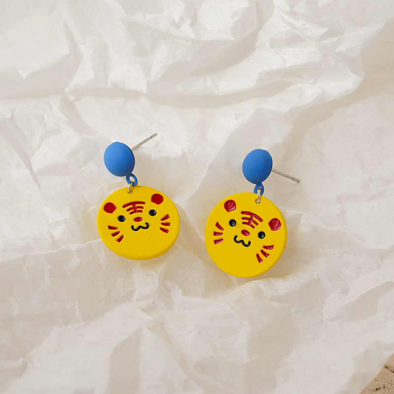 Silver-Plated and Yellow Enamel Tiger Dangle Earring, silver drop earrings for women, everyday style, lifestyle look