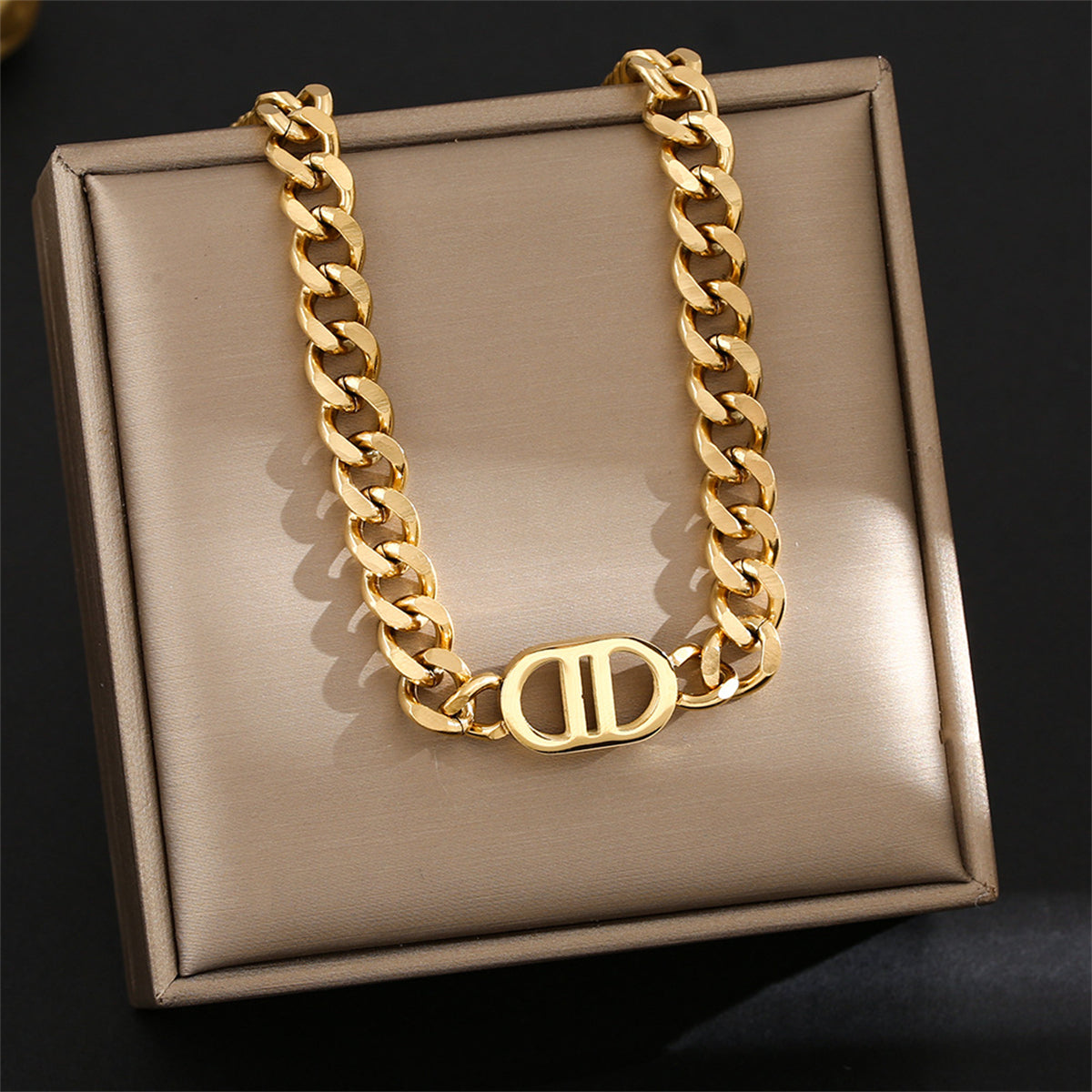 18K Gold-Plated Cuban Chain Oval Pendant Necklace, gold pendant necklace for women, botanical inspired, side view