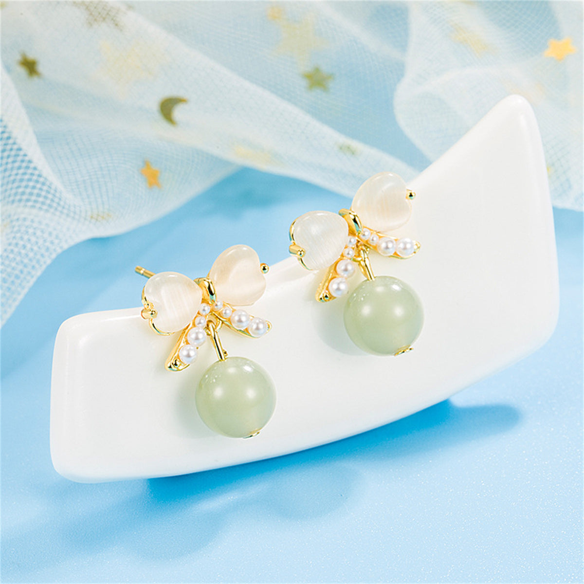 Quartz and Pearl 18K Gold-Plated Heart Bow Drop Earrings, gold drop earrings for women, vintage-inspired design, side view