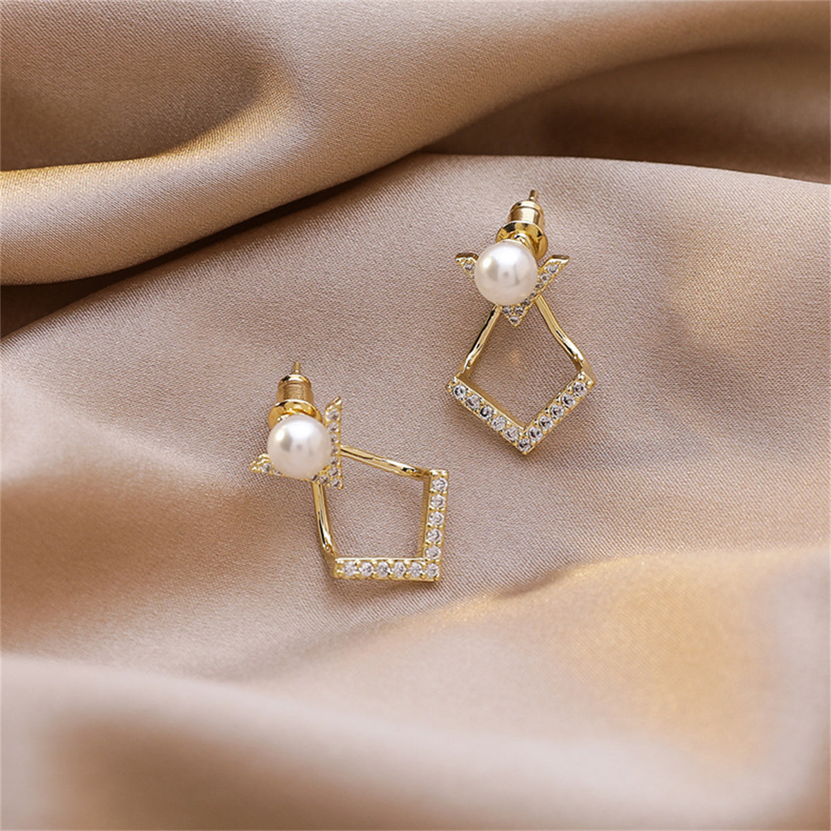 Pearl and Cubic Zirconia 18K Gold-Plated Rhombus Ear Jackets, gold drop earrings for women, side view