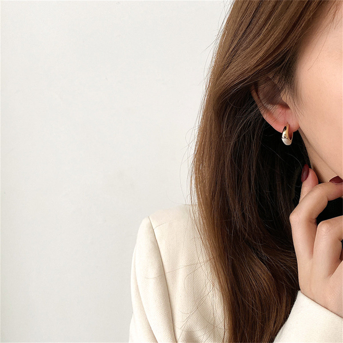 Enamel and 18K Gold-Plated C-Shaped Huggie Earrings, gold huggie earrings, everyday style, styled look