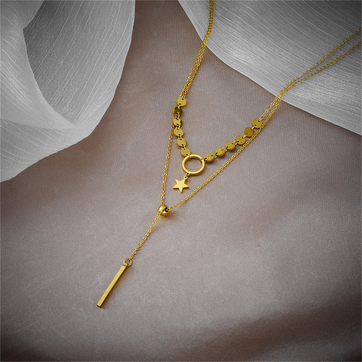 18K Gold-Plated Disc Star Layered Choker Necklace, gold pendant necklace for women, botanical inspired, detail close-up