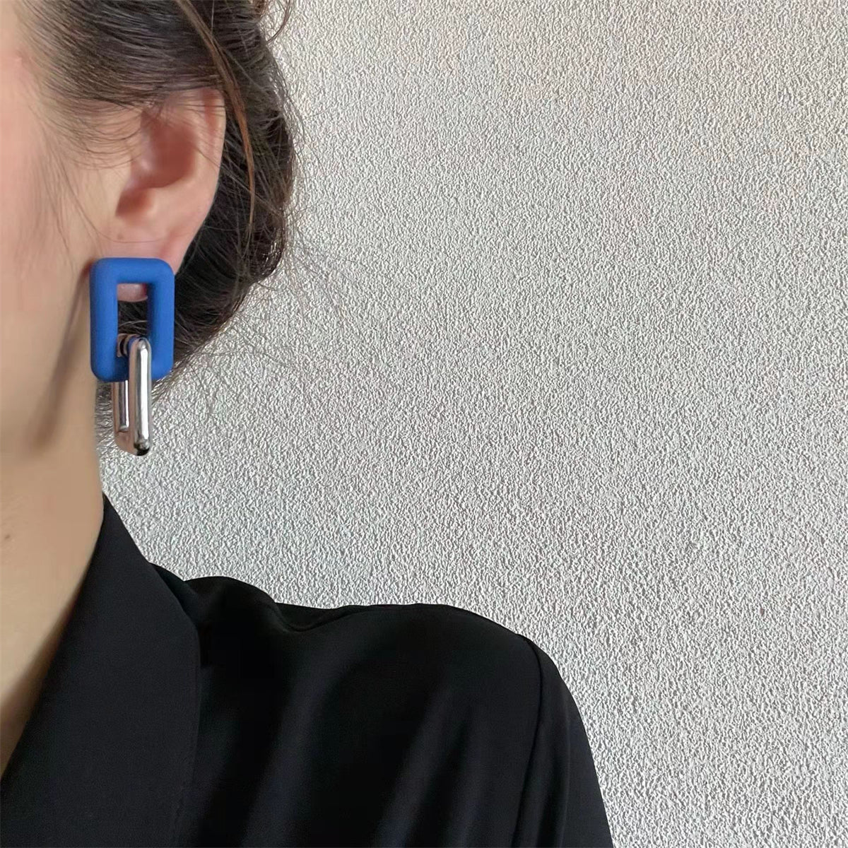 Blue Acrylic and Silver-Plated Chain Link Drop Earrings, silver drop earrings for women, elegant gift for her, styled look