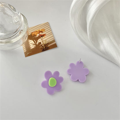 Lavender and Green Floral Stud Earrings, stud earrings for women, everyday style, lifestyle look