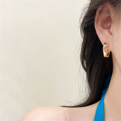 18K Gold-Plated Diamond-Cut Hoop Earrings, gold stud earrings for women, botanical inspired, styled look
