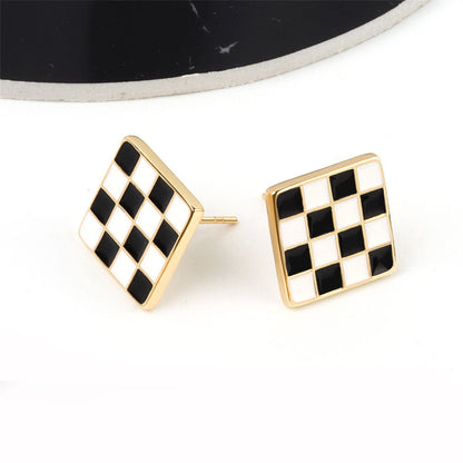 Black and White Plaid Square Stud Earrings, stud earrings for women, elegant gift for her, detail close-up