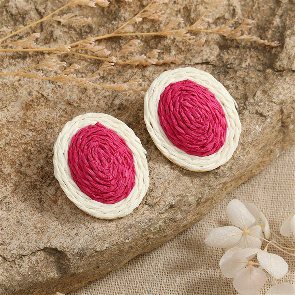 Rose and White Raffia Oval Stud Earrings, stud earrings for women, vintage-inspired design, lifestyle look