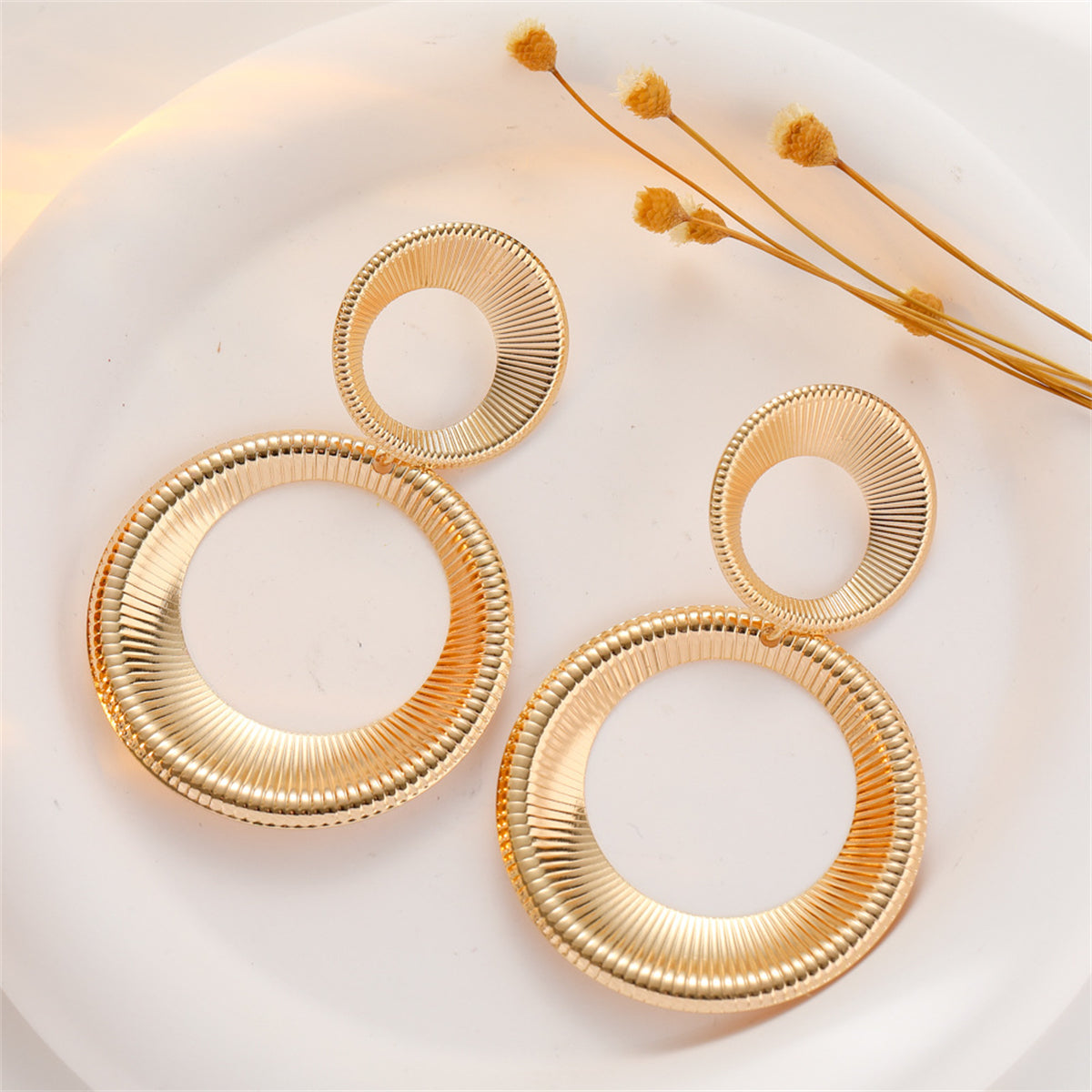 18K Gold-Plated Double Ring Drop Earrings, gold drop earrings for women, vintage-inspired design, detail close-up