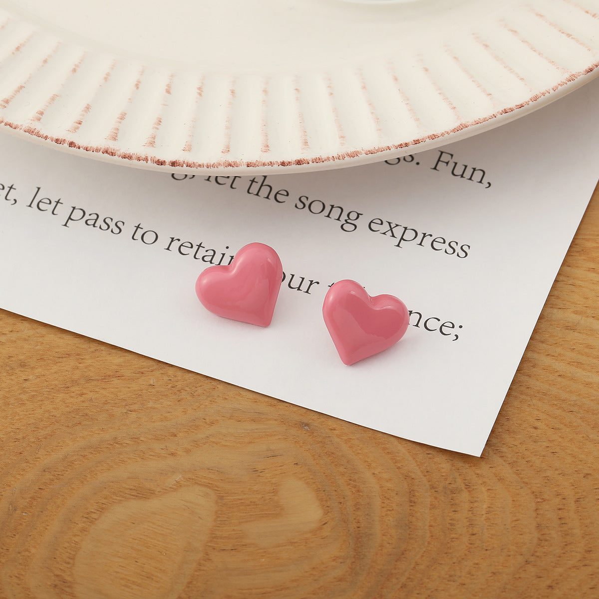 Pink Enamel and Silver-Plated Heart Stud Earrings, silver stud earrings for women, vintage-inspired design, detail close-up