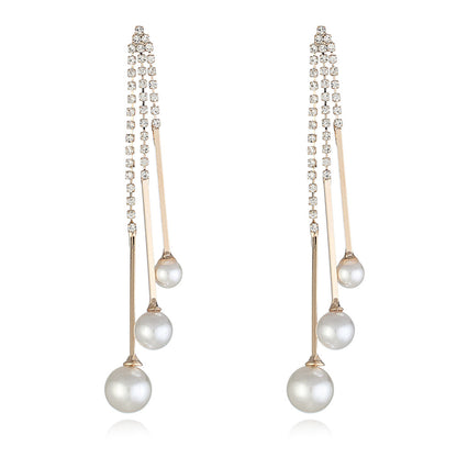 Pearl and Cubic Zirconia 18K Gold-Plated Bead Tassel Drop Earrings, gold drop earrings for women, detail close-up