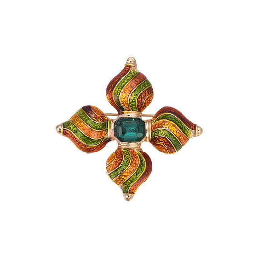 Emerald Crystal and 18K Gold-Plated Flower Brooch, gold brooch pin, dainty minimalist design, front view